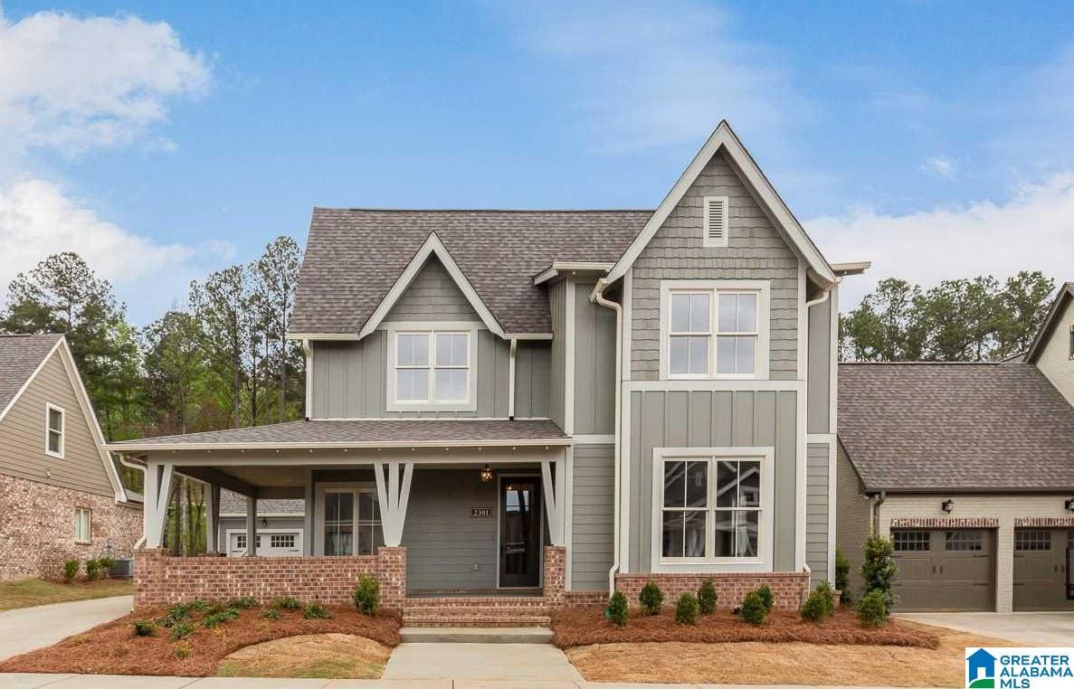 Foto principal - 2301 Black Creek Crossing