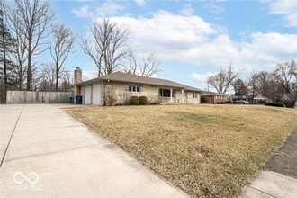 Building Photo - 223 Carlin Dr