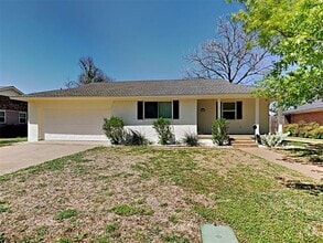 Building Photo - 7251 Syracuse Dr