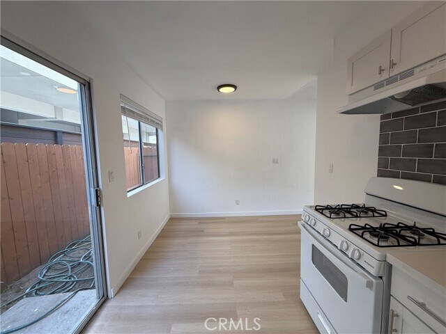 Foto del edificio - 2104 Carnegie Ln