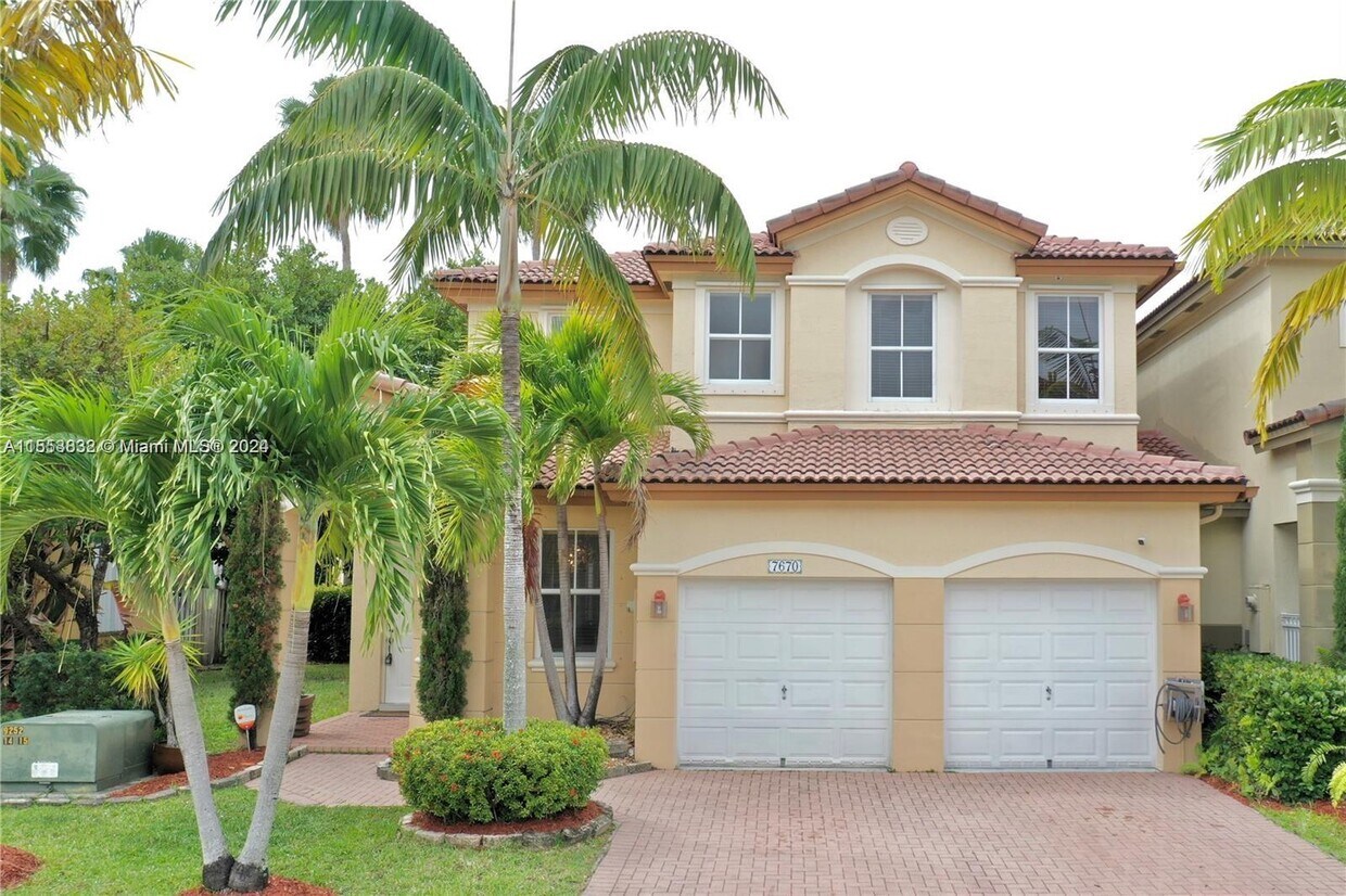 7670 NW 113th Path, Doral, FL 33178 Townhome Rentals in Doral FL