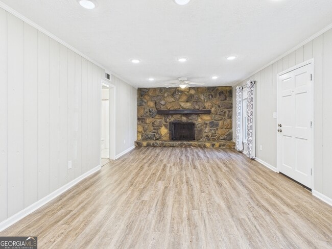 Building Photo - 1030 Elder Heights Dr