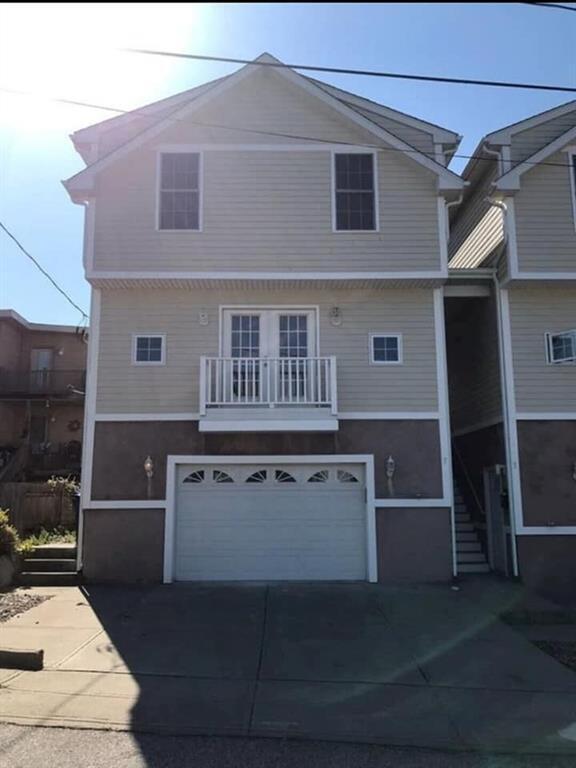 7 Hewitt St, Providence, RI 02909 Condo for Rent in Providence, RI