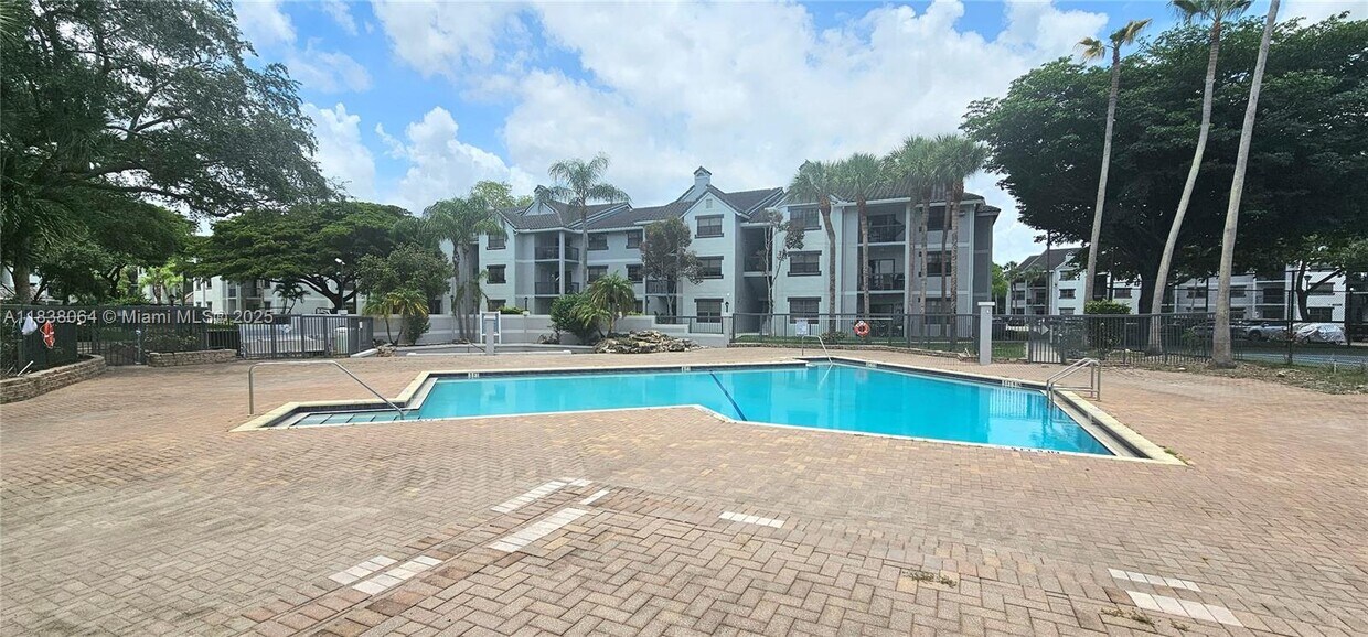 Primary Photo - 11229 W Atlantic Blvd