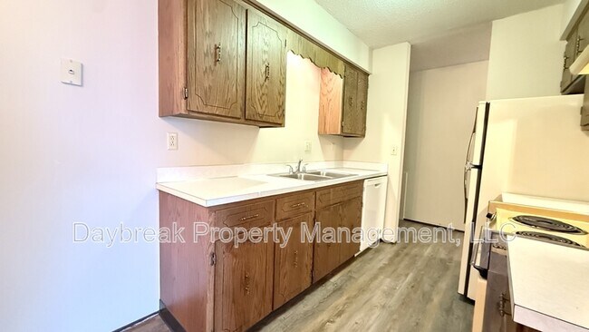 Foto del edificio - 3024-9 1/2 9 1/2 St N