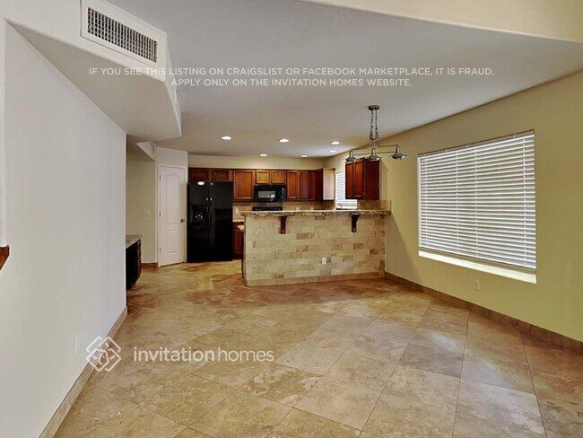 Foto del edificio - 1906 E Kings Ave