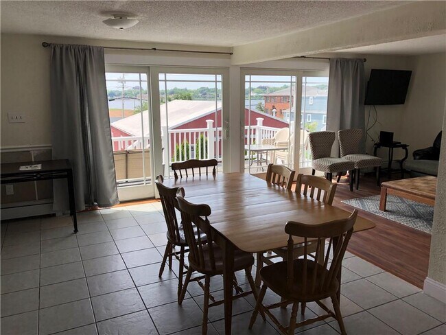 Foto del edificio - 8 Seascape Ave