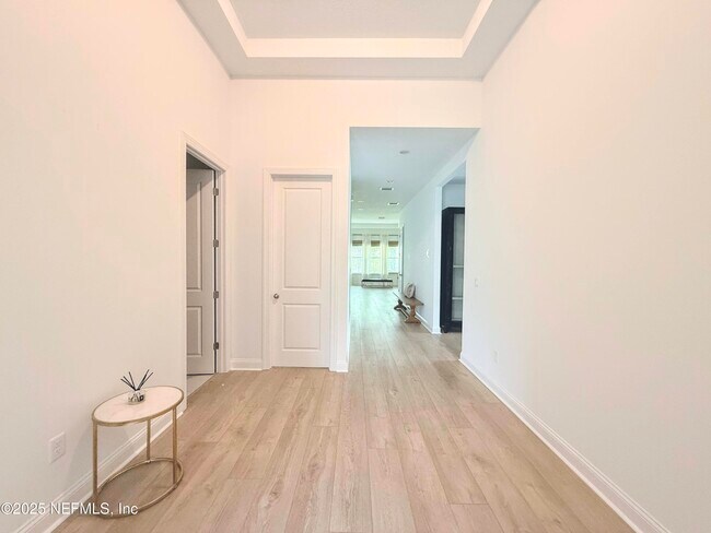 Foto del edificio - 9586 Filament Blvd