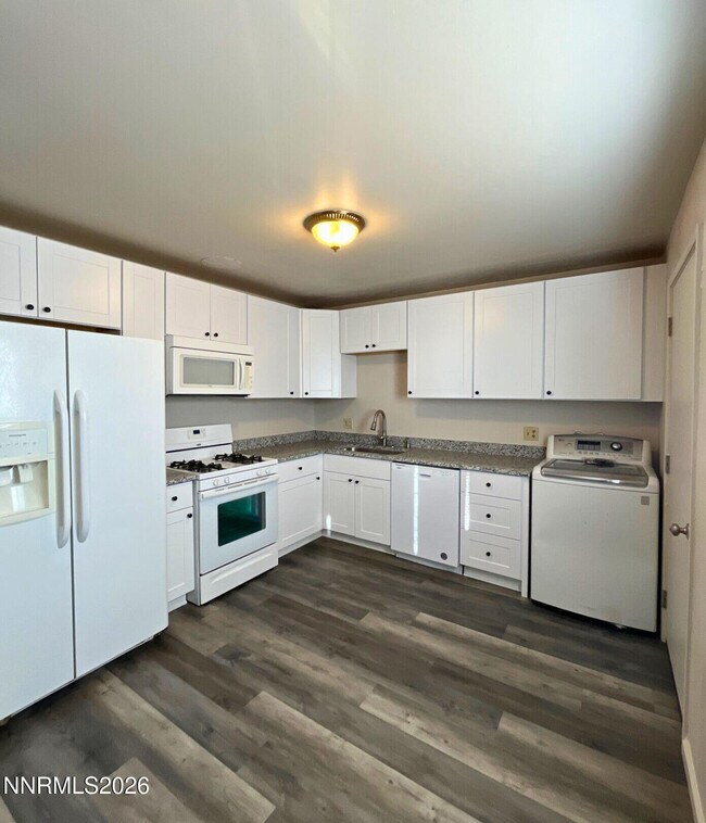 Building Photo - 2390 Nelson Way