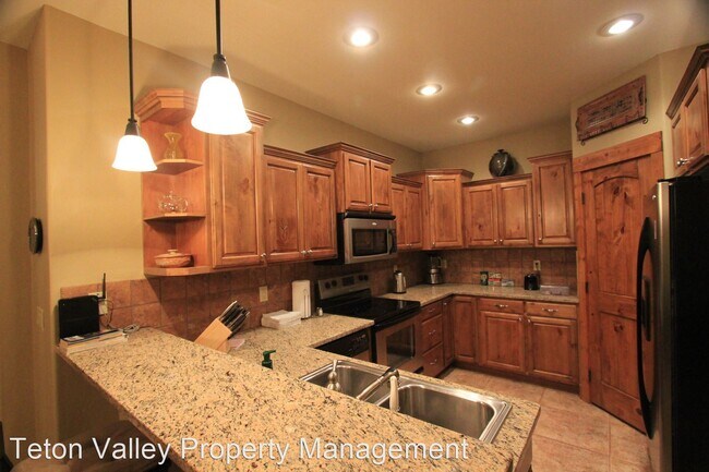 Foto del edificio - 3 br, 2 bath House - 629 Valley Centre Dri...