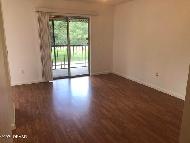 Building Photo - 428 Banana Cay Dr