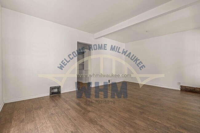 Foto del edificio - COMING SOON - Welcome Home to this Charmin...
