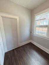 Building Photo - 1025 Hillyer Ave