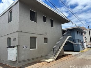 Building Photo - 927 Hausten St