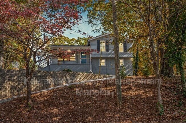 Building Photo - 1056 Azalea Cir NE