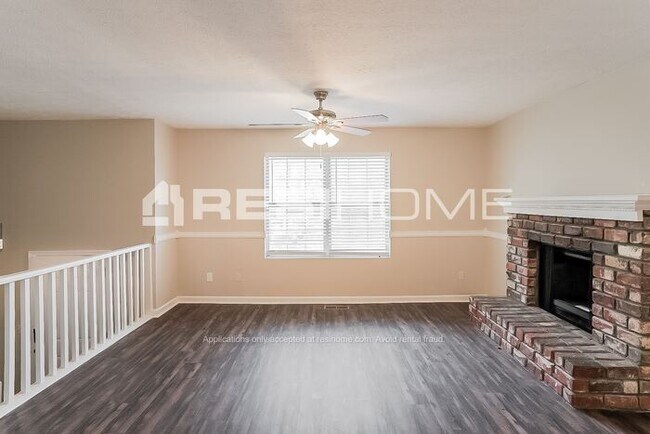 Building Photo - 2053 Lil Jess Ln