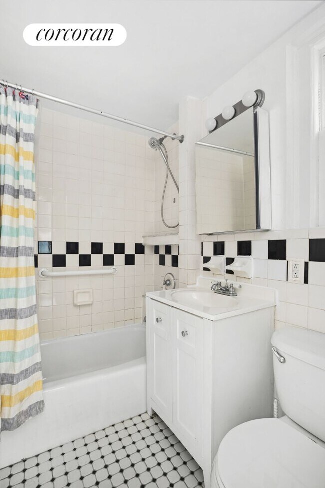 Foto del edificio - 314 E 41st St