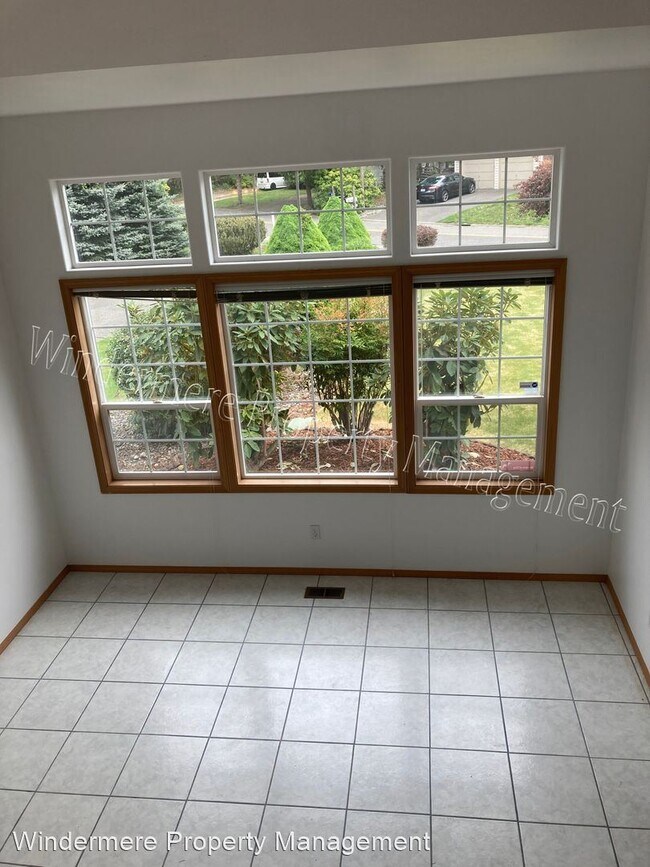 Building Photo - 12231 Crossridge Ave NW
