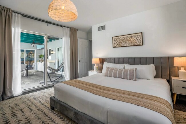 Foto del edificio - 5316 Johnson St