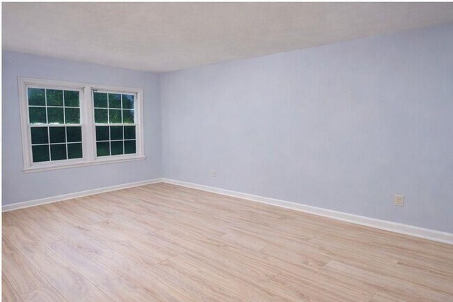 Foto del edificio - 1637 Roman Point Dr