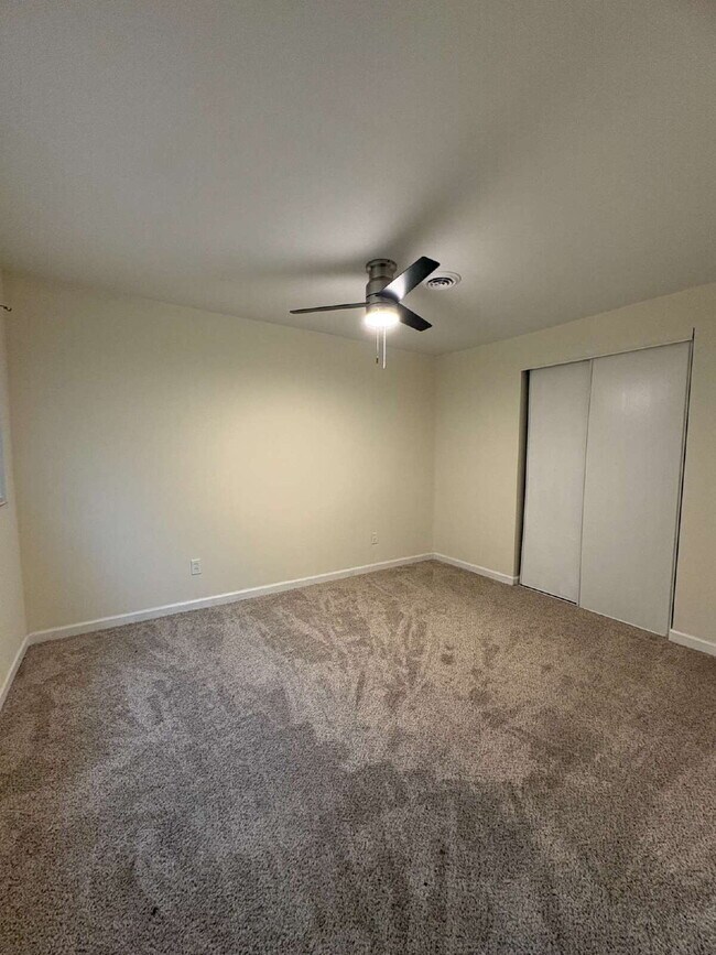 Foto del edificio - Freshly Remodeled 3BR on Quiet No-Through Street – Perfect Place to Put Down Long-Term Roots