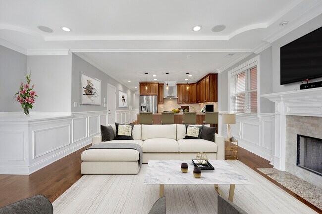 Foto del edificio - 2210 W Addison St