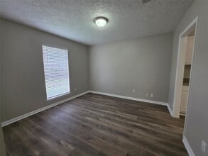 Building Photo - 17602 Heritage Bay Dr