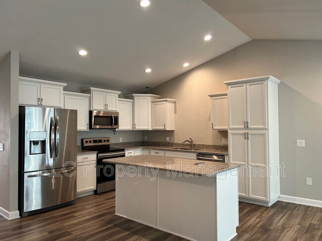 Foto del edificio - 2307 Redmond Ave