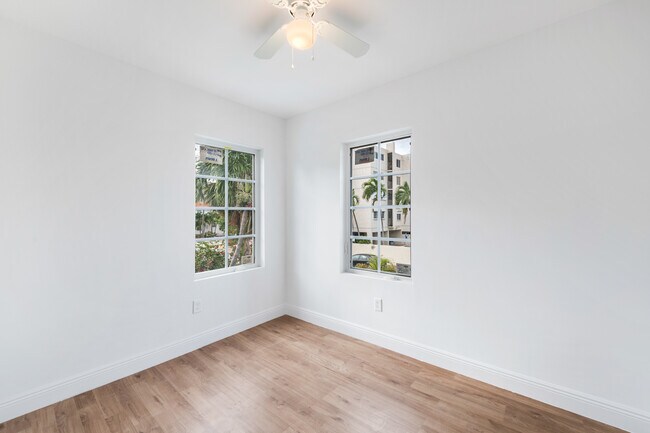 Second bathroom - 410 76th St