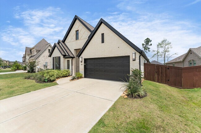 Building Photo - 13022 Soaring Frst Dr