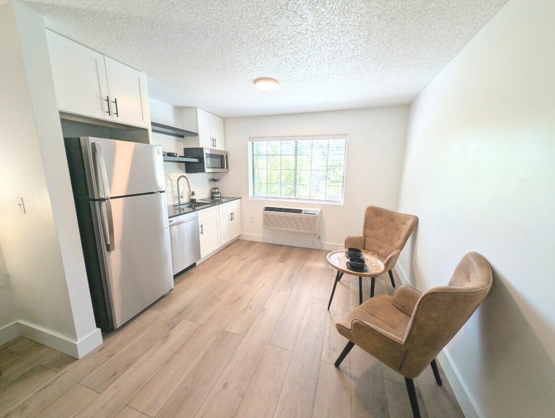 Large Studio - Model - Oxbow Apartments