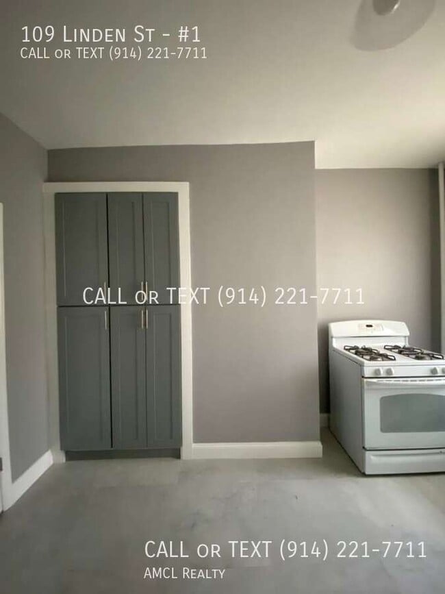 Building Photo - 109 Linden St