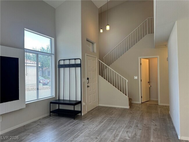 Foto del edificio - 2427 Cliffwood Dr