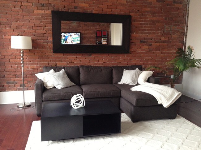 Photo - 806 Penn Ave Apartments