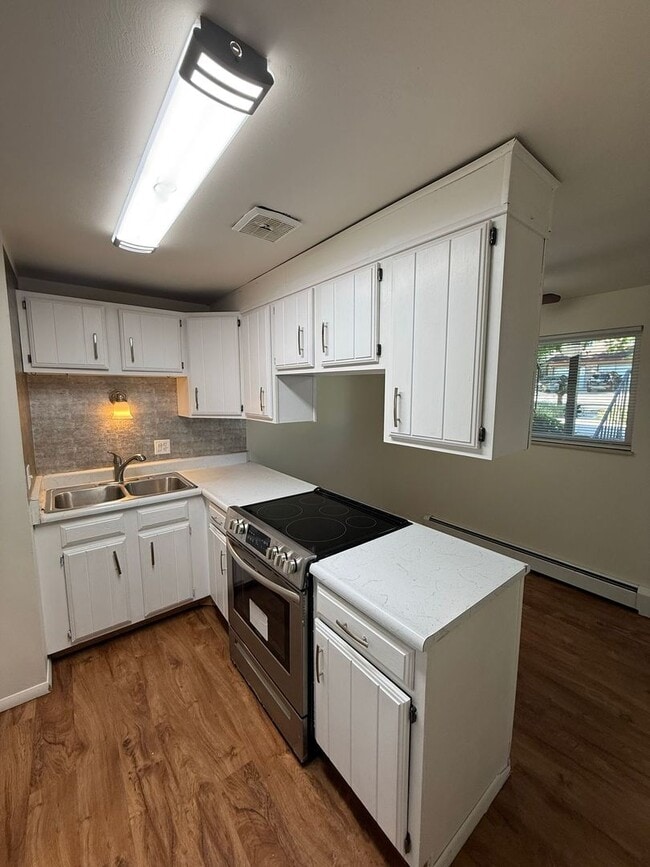 Photo - 1215 Darby St #2 Apartment