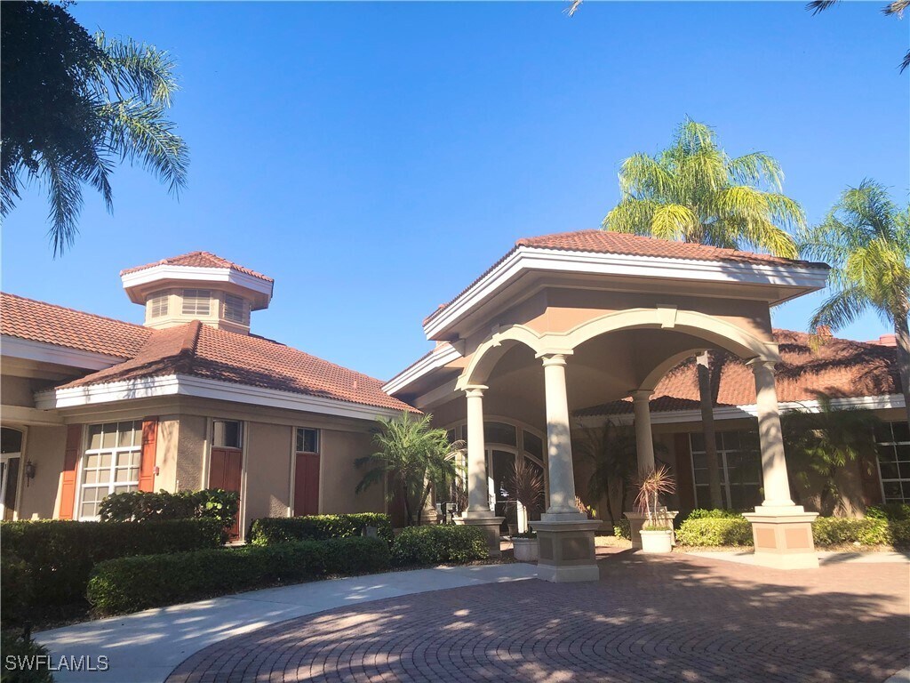 Foto del edificio - 14100 Cambridge Dr