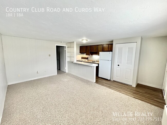 Building Photo - ONE MONTH FREE! Few steps! Cozy 1-bed w/ o...