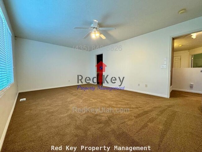 Building Photo - Hidden River Rd. Single Family Home