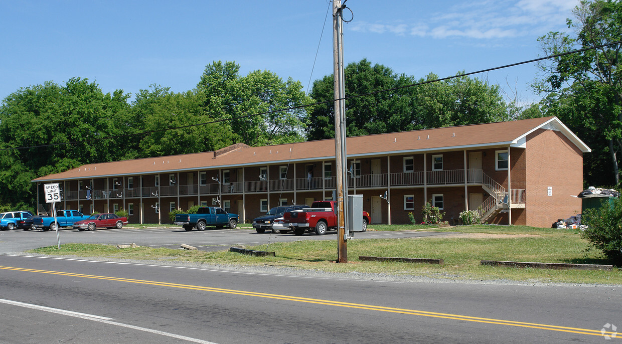 Building Photo - 1141 Motor Rd
