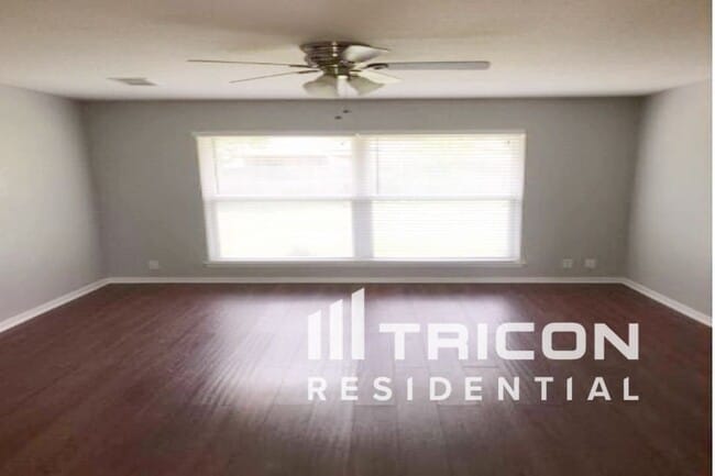 Building Photo - 9415 Stones River Dr