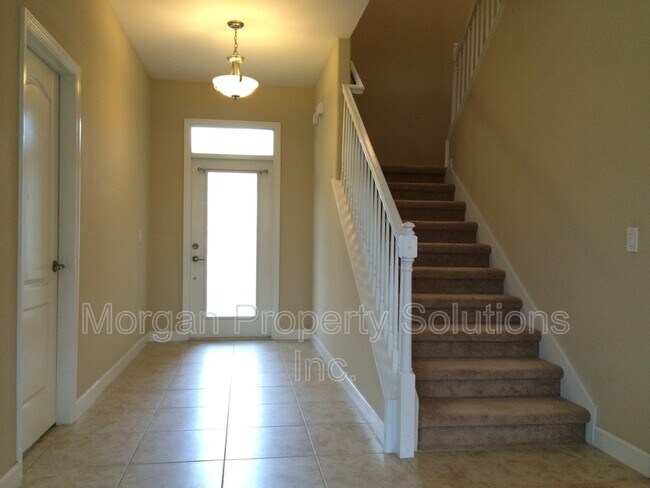 Foto del edificio - 14131 Queenside St