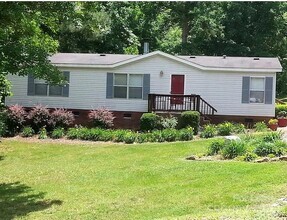 Building Photo - 211 Apple Valley Ln