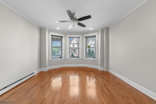 Foto del edificio - 185 N 18th St