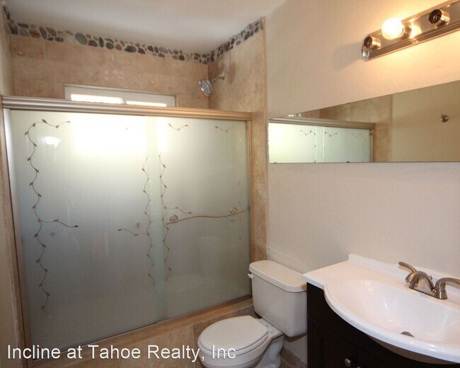 Building Photo - 3 br, 1.5 bath House - 801 Northwood Blvd. 23