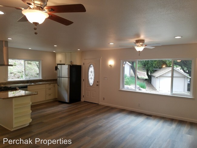 Foto del edificio - 17834 Cull Canyon Rd