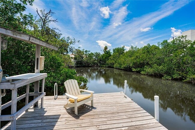 Building Photo - 115 Canal Ave S