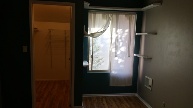 Building Photo - 4100 Mount Alifan Pl