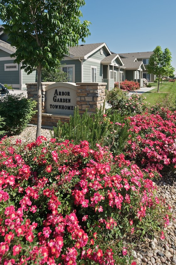 Primary Photo - 2816 Arbor Dr