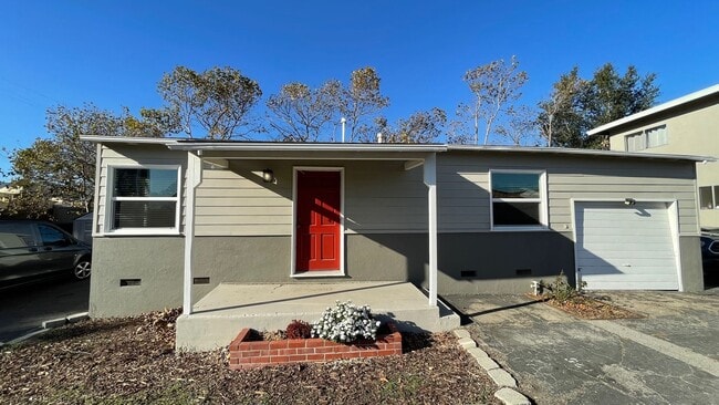 Foto del edificio - Short Term First Semester Lease: August - December 2026