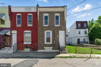 Building Photo - 937 N 45th St